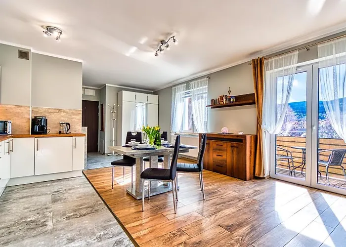 H7 Z Pieknym Widokiem - 5d Appartement *