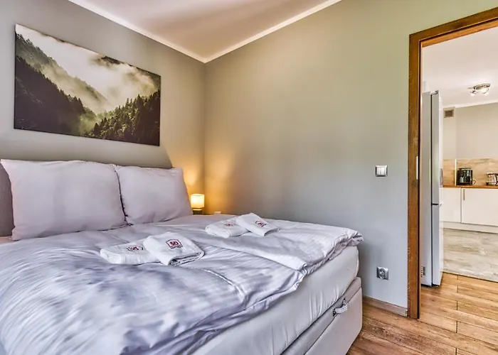 H7 Z Pięknym Widokiem - 5d Apartament